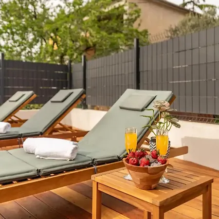 Relax S Bazenom I Vanjskim Kominom - * Zadar